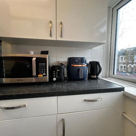1-Bed Flat With Fast Wi-Fi In Prime Location 15Mins From Central Londyn Zewnętrze zdjęcie
