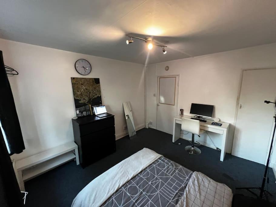 1-Bed Flat With Fast Wi-Fi In Prime Location 15Mins From Central Londyn Zewnętrze zdjęcie
